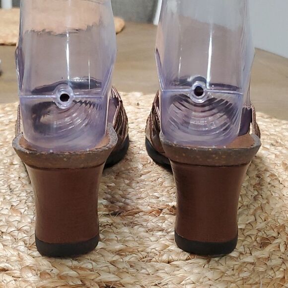 Ariat womans leather wedge, size 6 - Picture 3 of 8